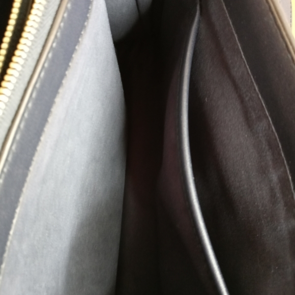 Navy Three Pocket Faux Leather Crossbody Purse - Picture 6 of 11